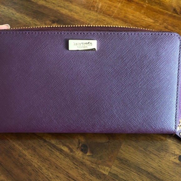 Kate spade wallet - Picture 2 of 5